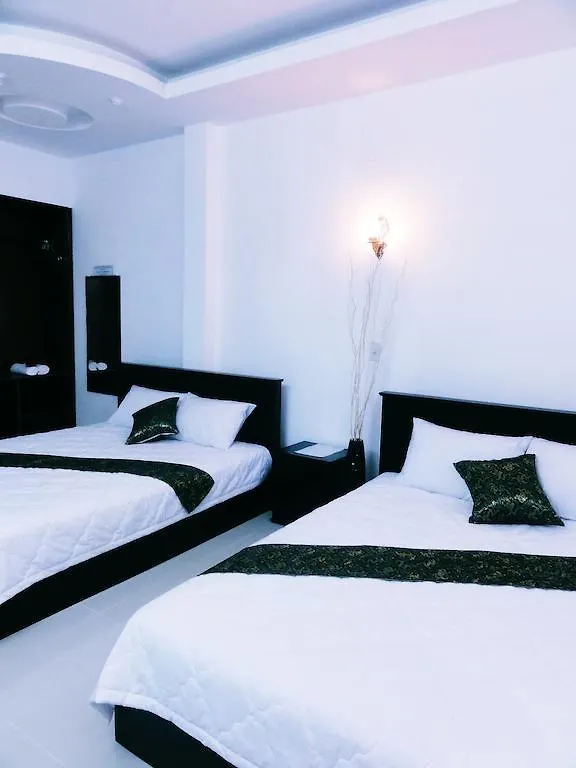 Phong Luu Hotel Nha Trang 2*,  Vietnam
