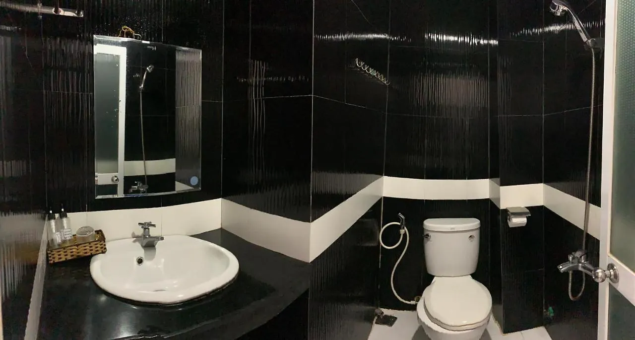Phong Luu Hotel Nha Trang
